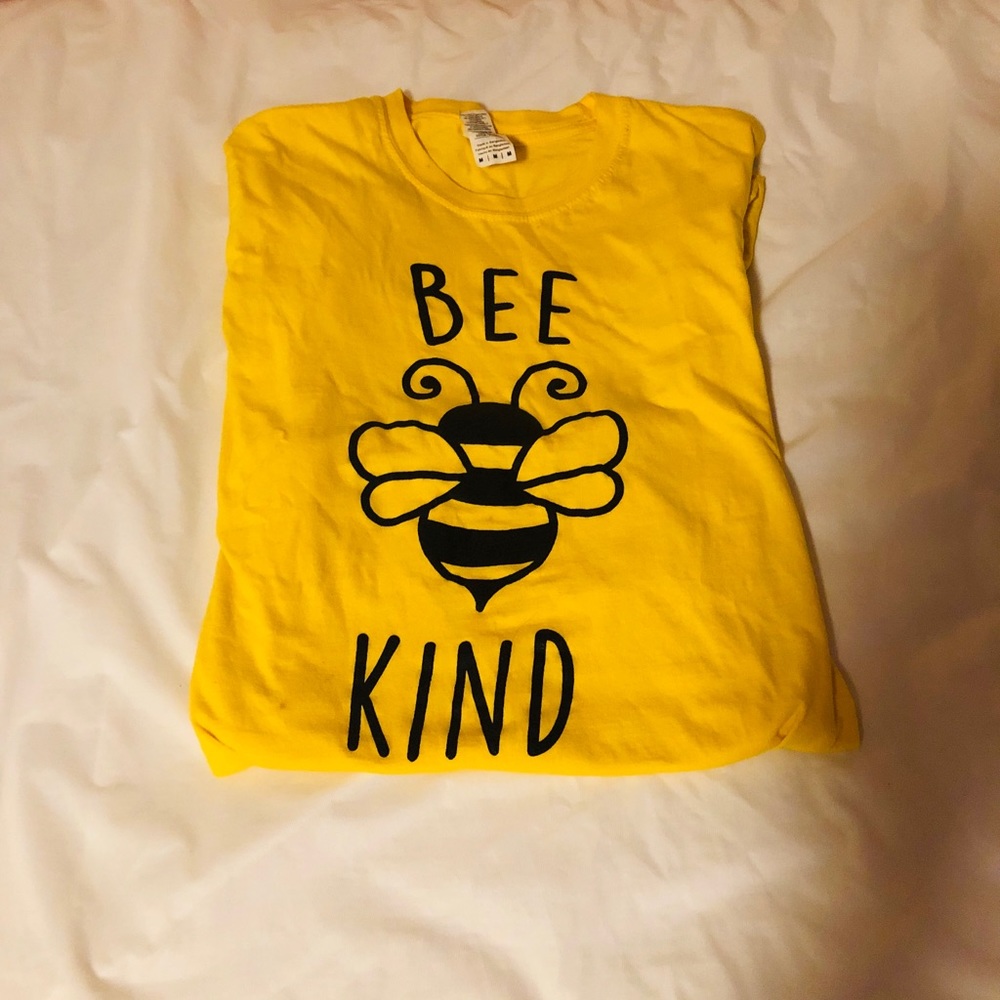 Bee Kind 🐝